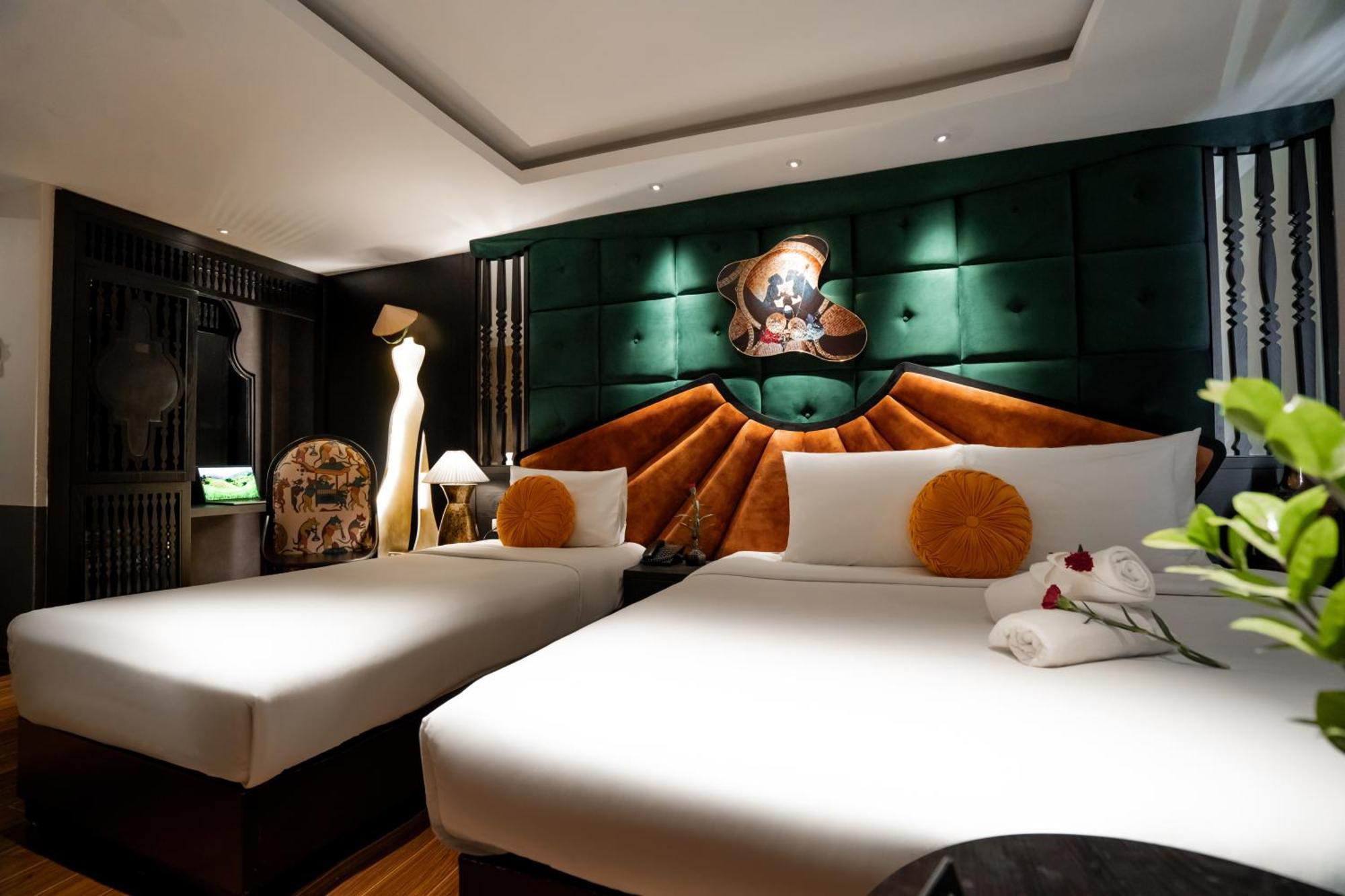 Hanoi Center Silk Classic Hotel & Travel ภายนอก รูปภาพ