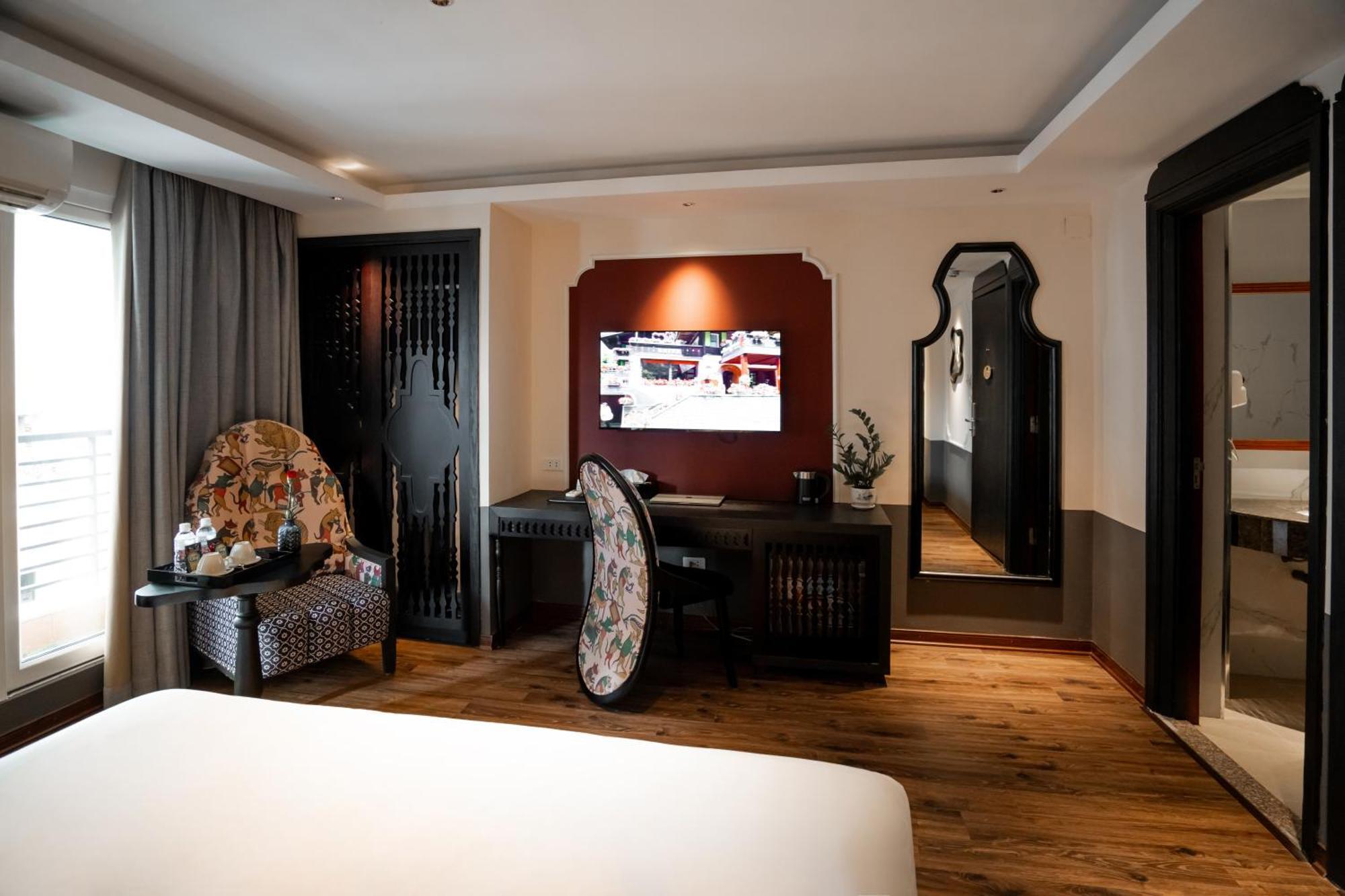 Hanoi Center Silk Classic Hotel & Travel ภายนอก รูปภาพ