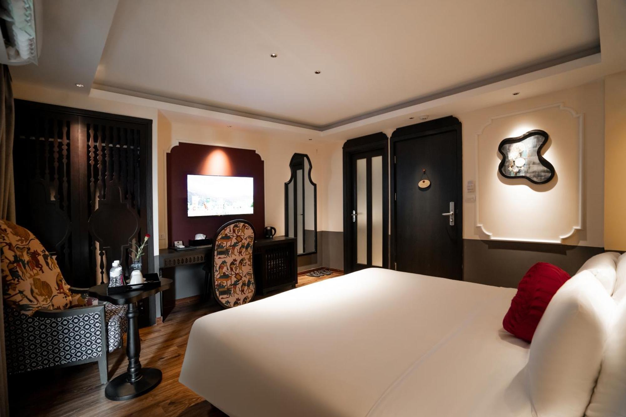 Hanoi Center Silk Classic Hotel & Travel ภายนอก รูปภาพ
