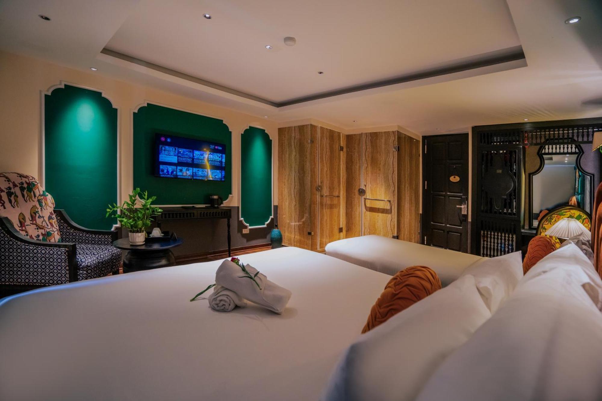 Hanoi Center Silk Classic Hotel & Travel ภายนอก รูปภาพ