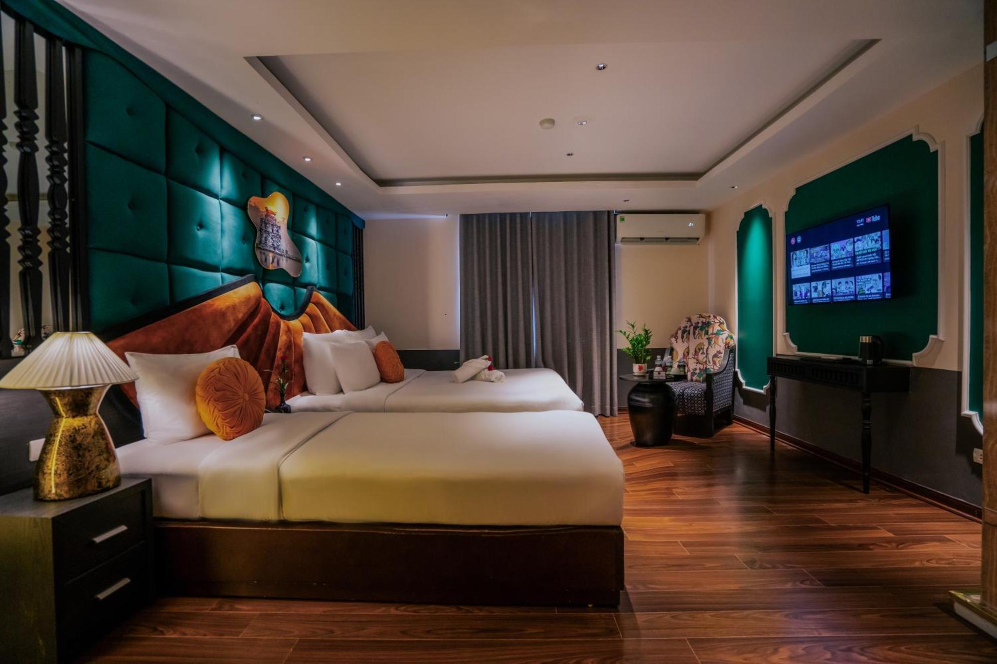 Hanoi Center Silk Classic Hotel & Travel ภายนอก รูปภาพ