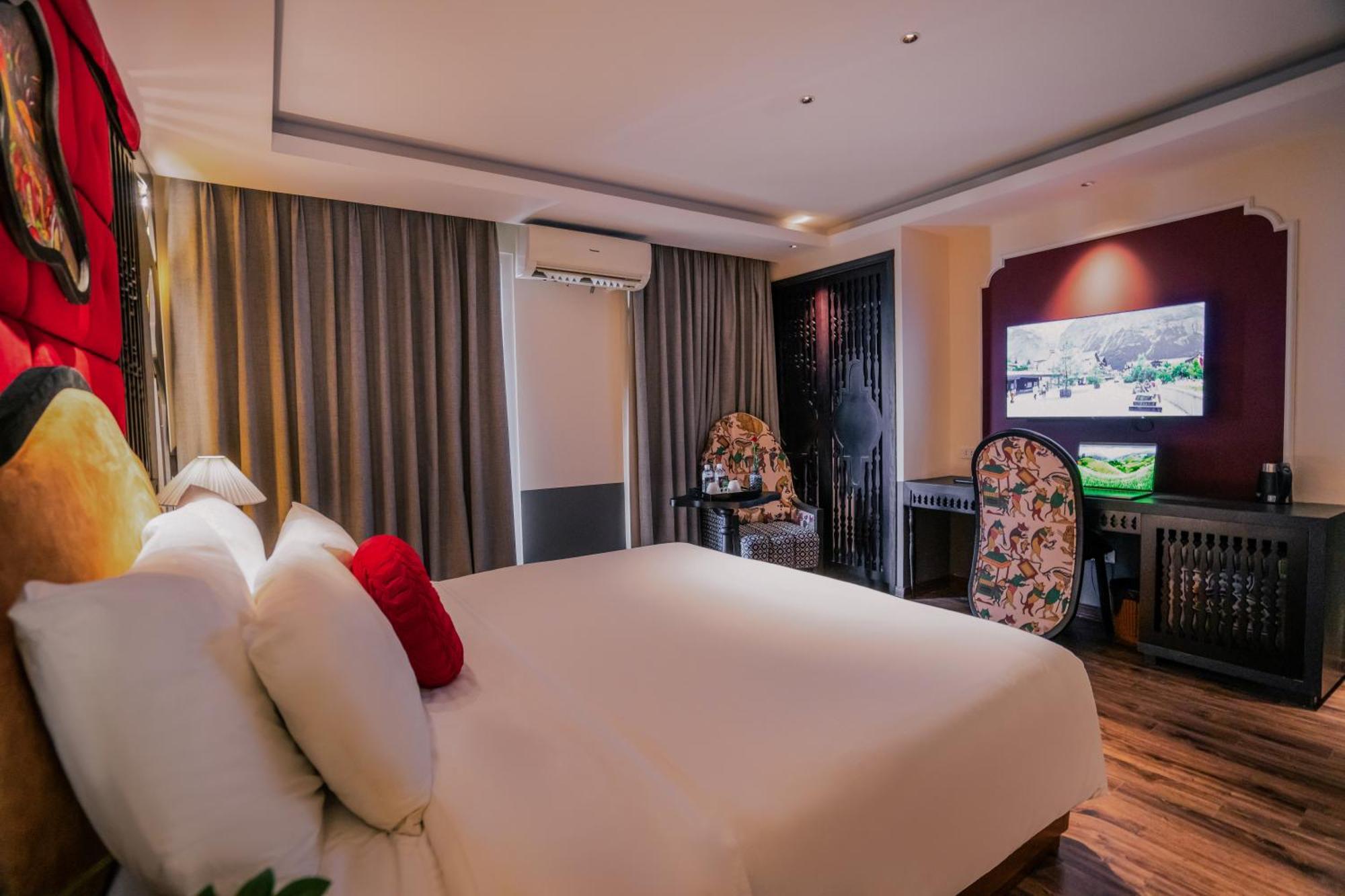 Hanoi Center Silk Classic Hotel & Travel ภายนอก รูปภาพ