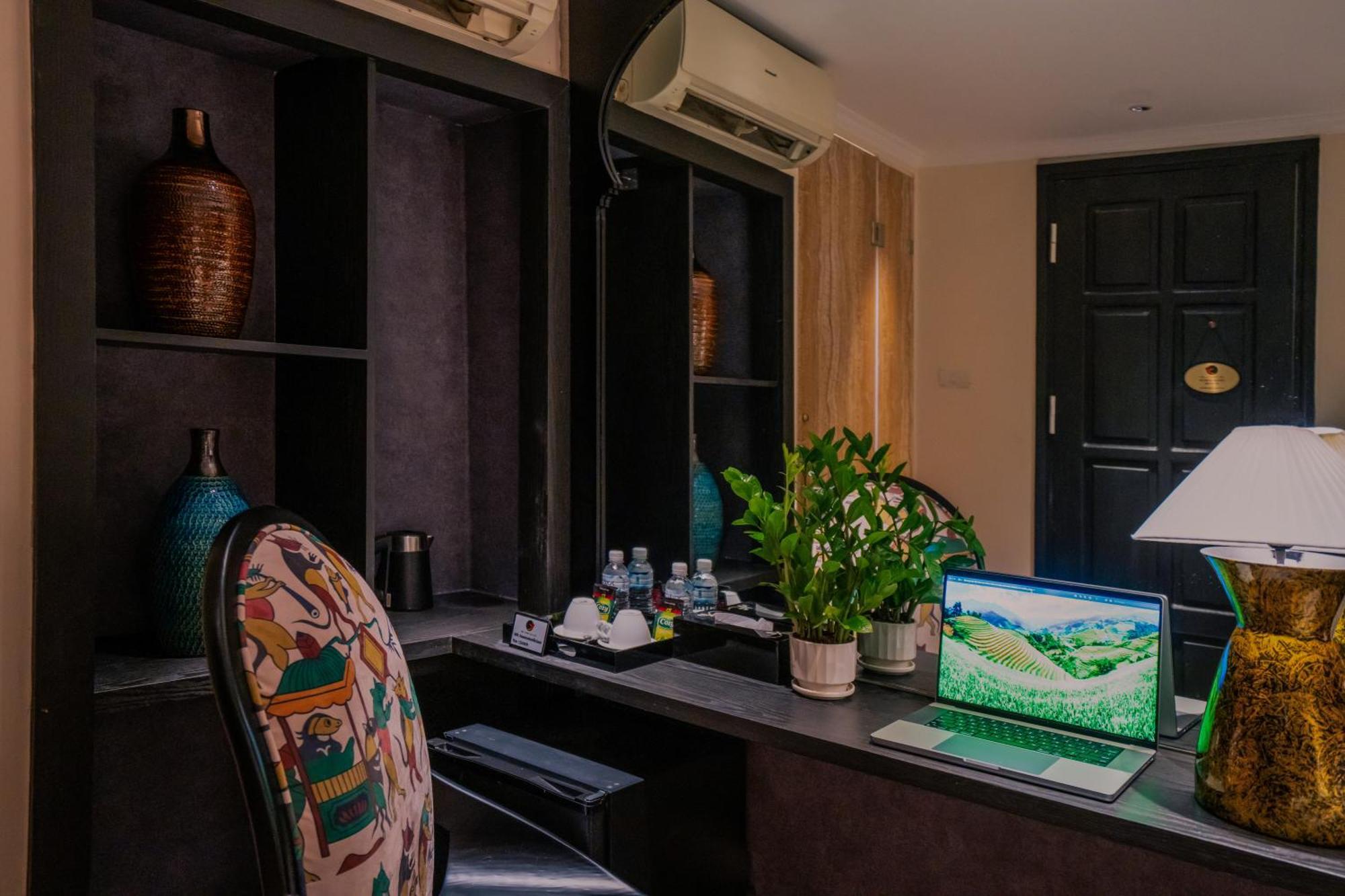 Hanoi Center Silk Classic Hotel & Travel ภายนอก รูปภาพ