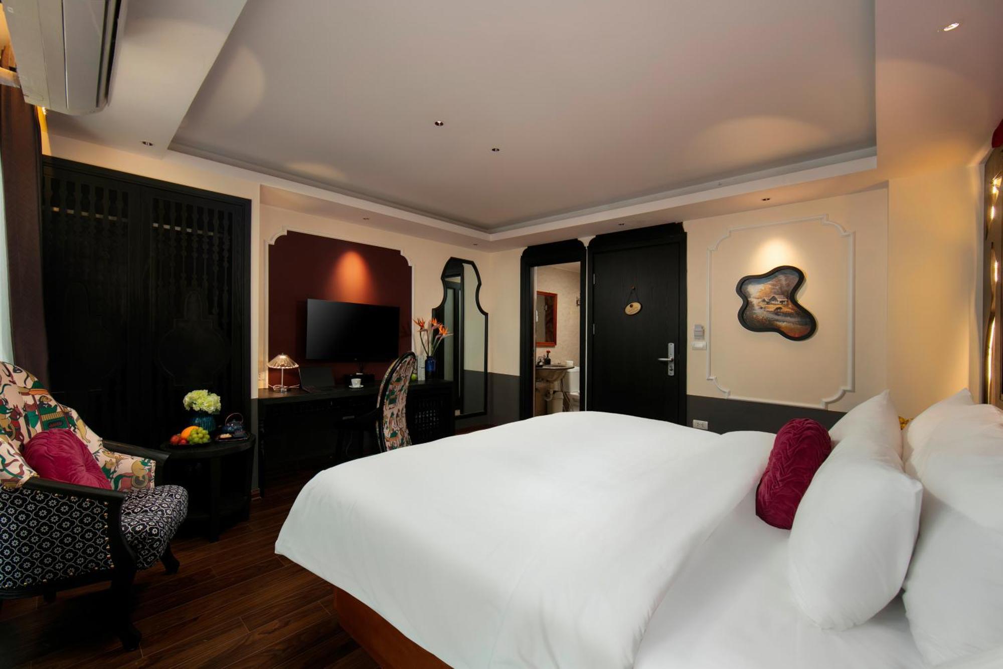 Hanoi Center Silk Classic Hotel & Travel ภายนอก รูปภาพ